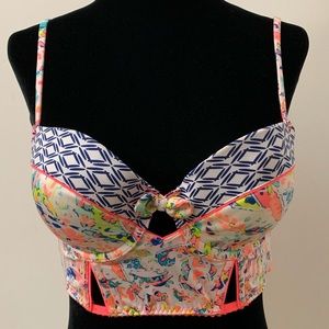 Victoria’s Secret Very Sexy Balconet w/ Cutouts